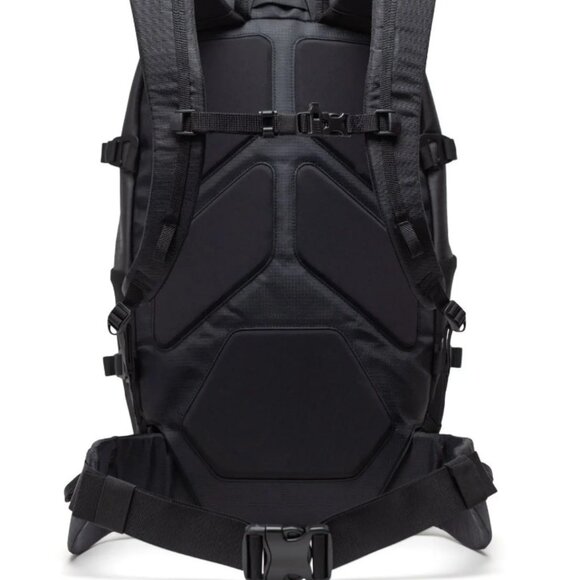 New Herschel Supply All Season Backpack 29L Black outdoor travel fashion $150msr - Picture 6 of 7